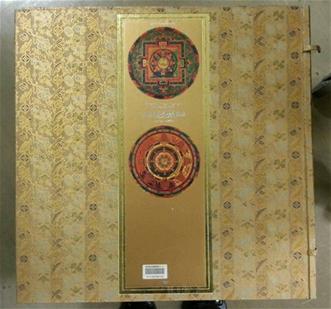 多摩図書館で一番重たい本の画像