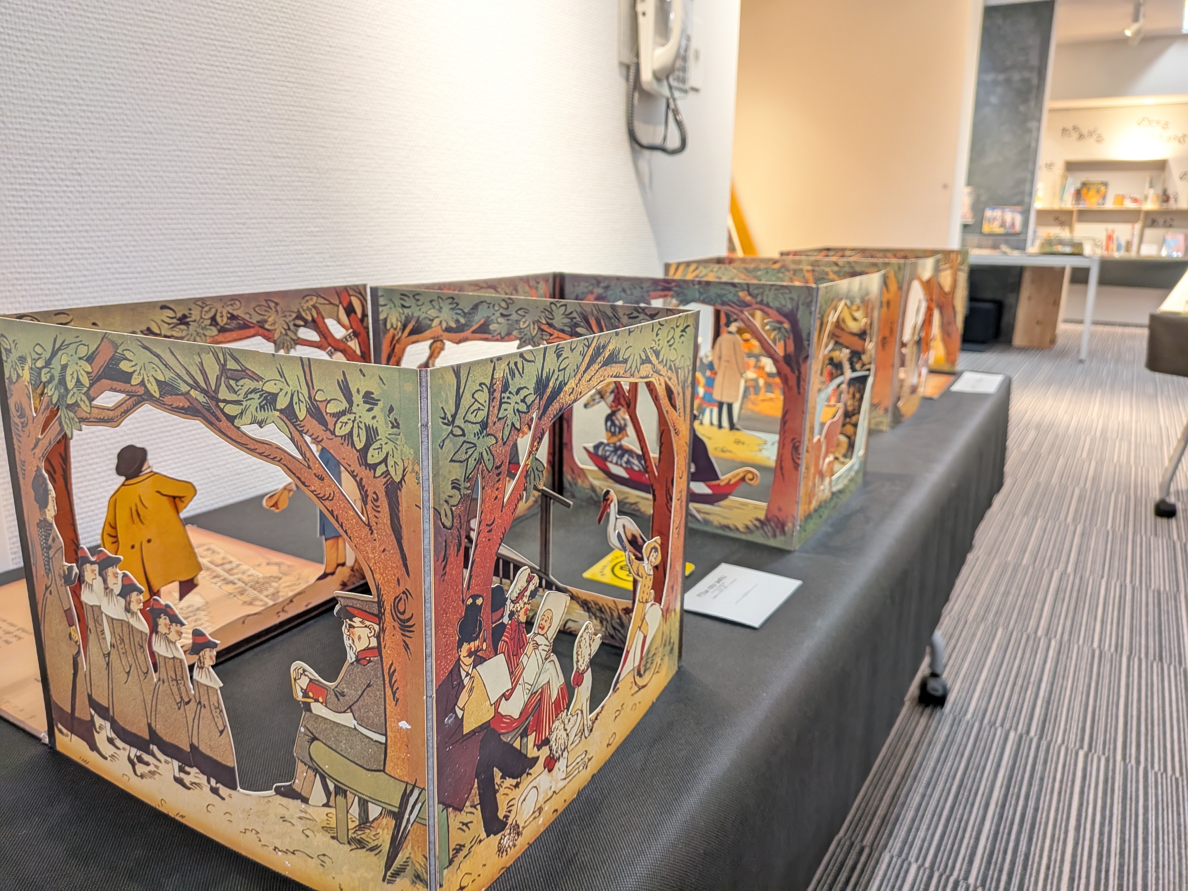 しかけ絵本展メッゲンドルファーの作品「CityPark」の写真