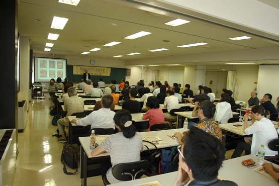 会場の様子の写真