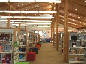 神津島村図書館の画像