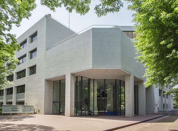 中央図書館の写真