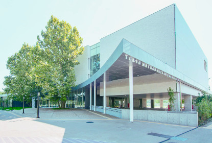 都立多摩図書館の写真